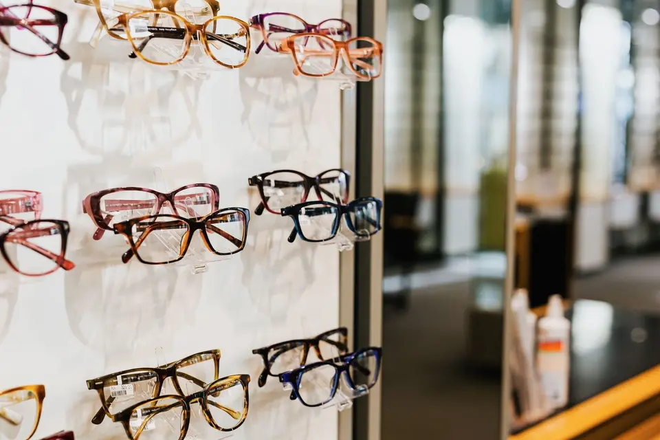 Mercek Optik — Optik